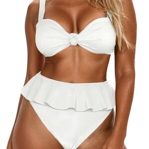 Elegant White Women's Swimwear Set